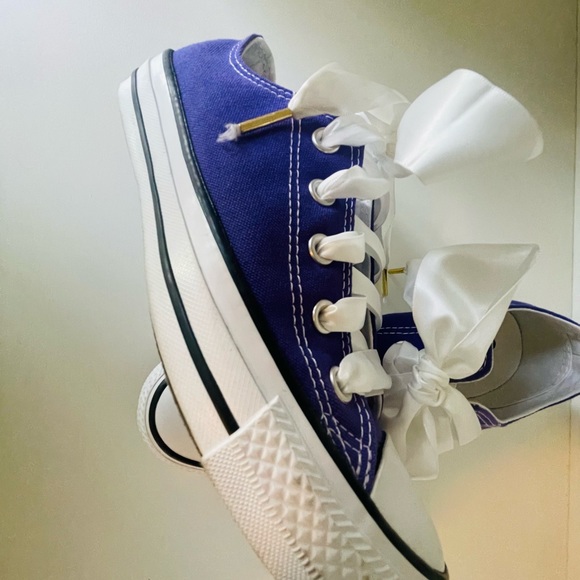 Converse All⭐️Stars, Deep Royal Purple, Wo’s Sz 6. - Picture 9 of 10
